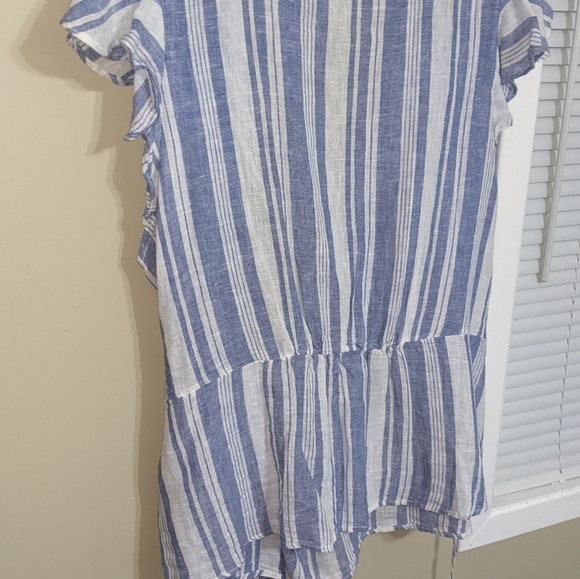 Old Navy Blue Striped linen wrap top - Picture 4 of 4